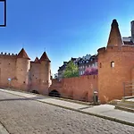 Sasiad Syrenki - Old Town 华沙